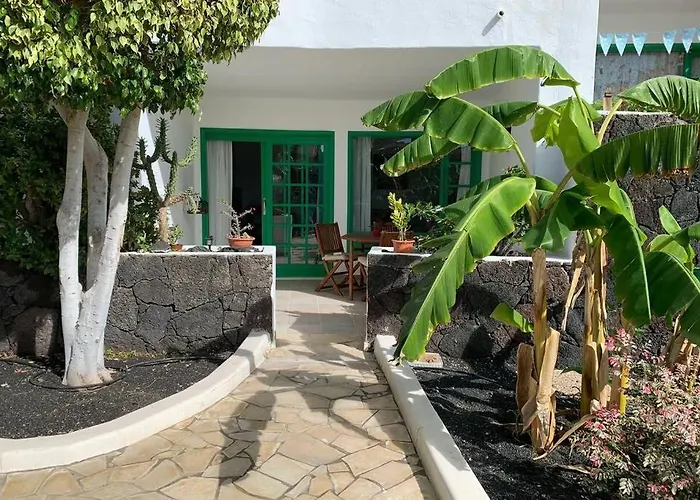 Bastian Casas Verdes Apartment *