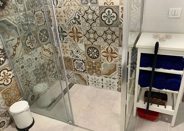 Bastian Casas Verdes كوستا تاغيسي